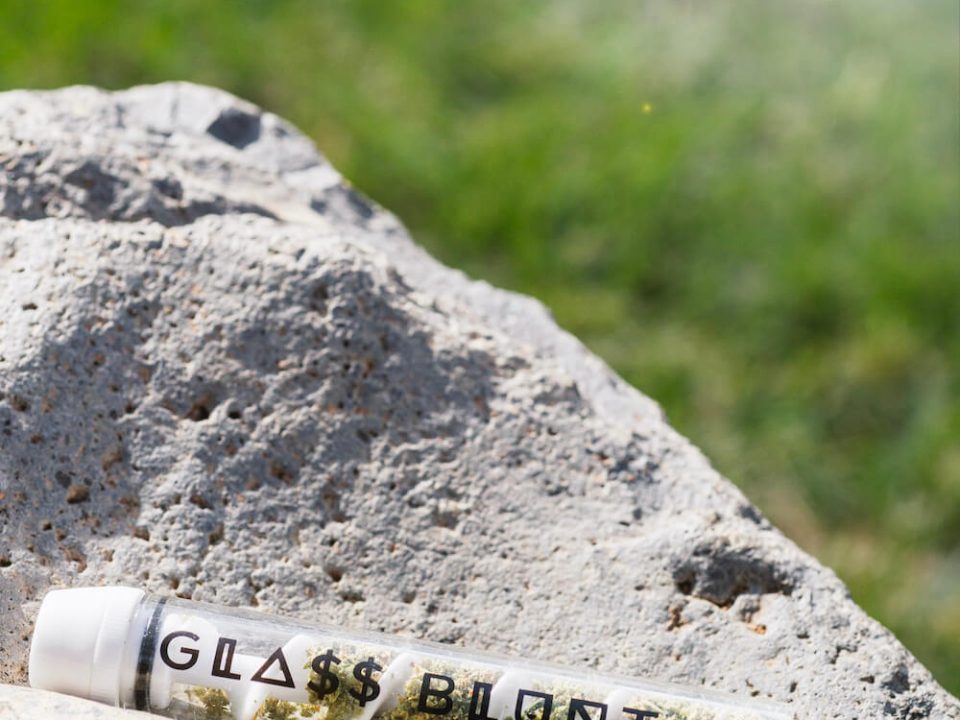 Glass blunt white version