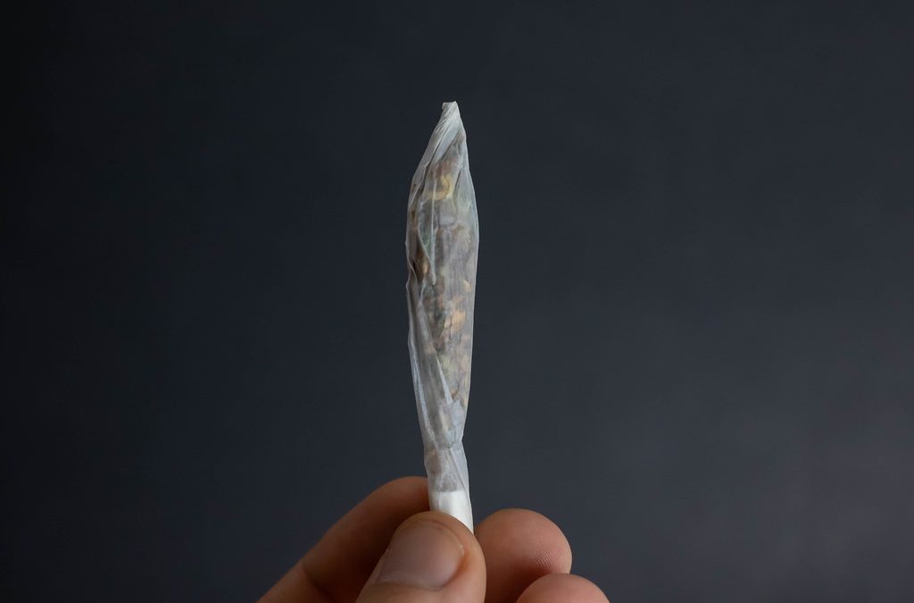 , The Guide to Rolling the Perfect Joint, Glassblunt